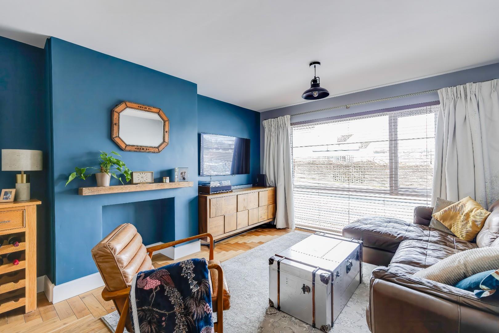 St. John Close, Cowbridge, Vale of Glamorgan, CF71 7HL